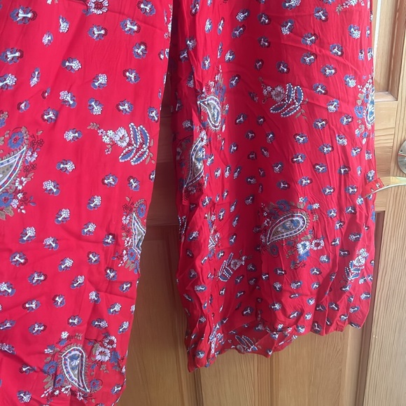 Red Paisley Palazzo Pants - Picture 4 of 8